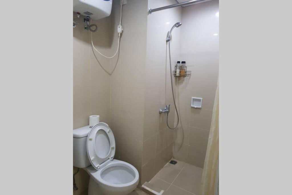 1 Bedroom Apartment Near Central Park Mall Jakarta Exterior foto